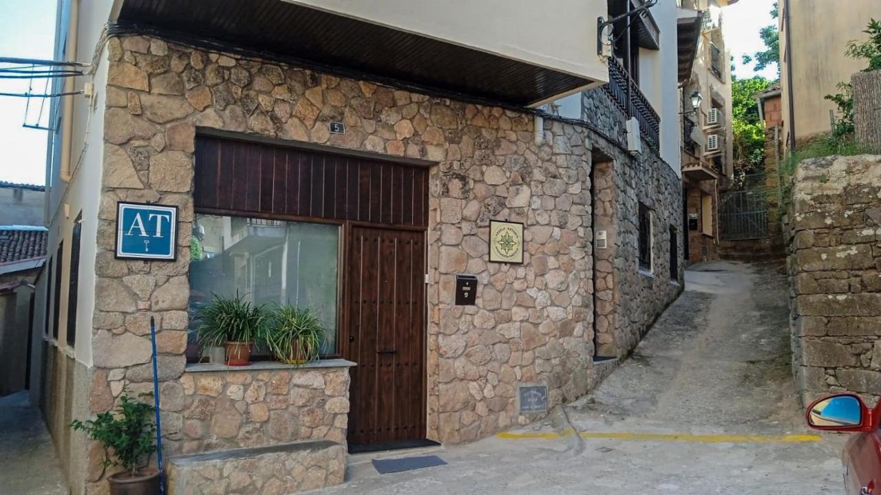 Апартаменти At La Abuela Antonia-La Casina Torre de Don Miguel Екстер'єр фото